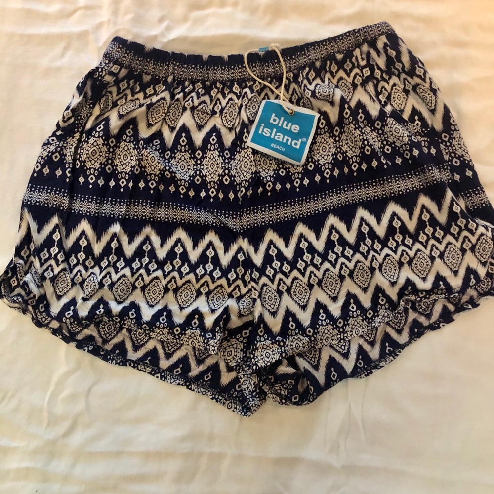 New! Blue Island Aztec pattern shorts